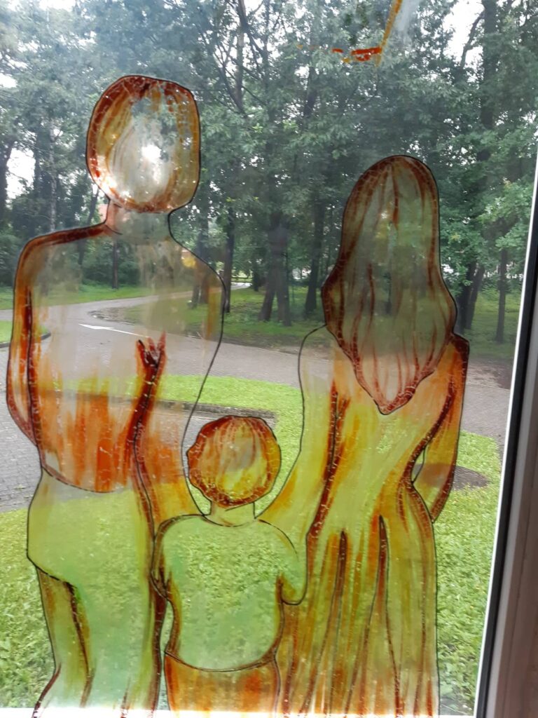 gebrandschilderd raam Sacra Famiglia – dekenaat Genk